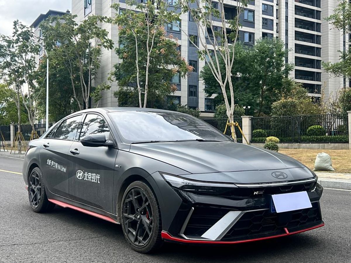 現(xiàn)代 伊蘭特  2023款 240TGDi DCT N Line LUX尊貴版圖片