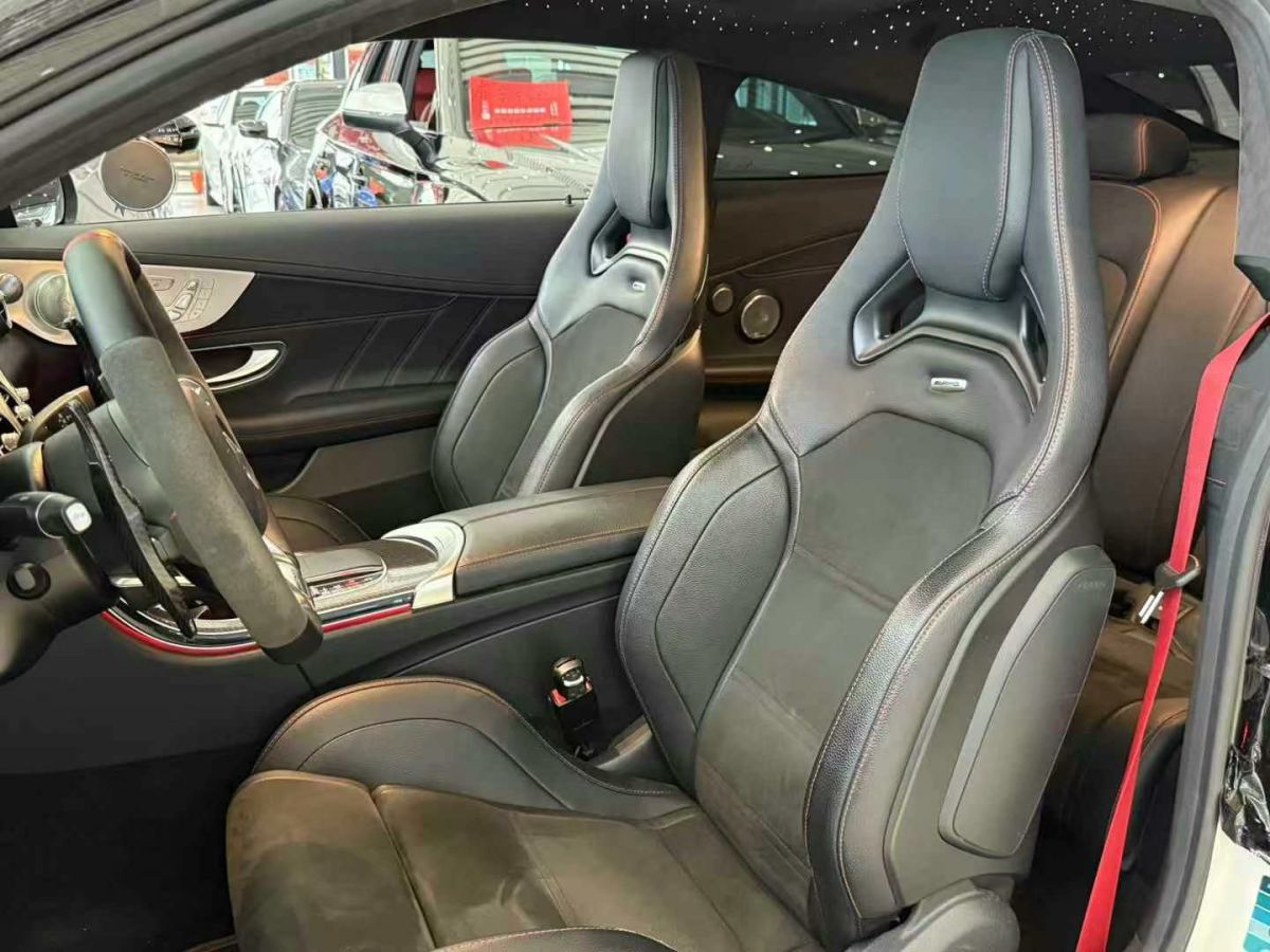 奔馳 奔馳C級(jí)AMG  2019款 AMG C 63圖片