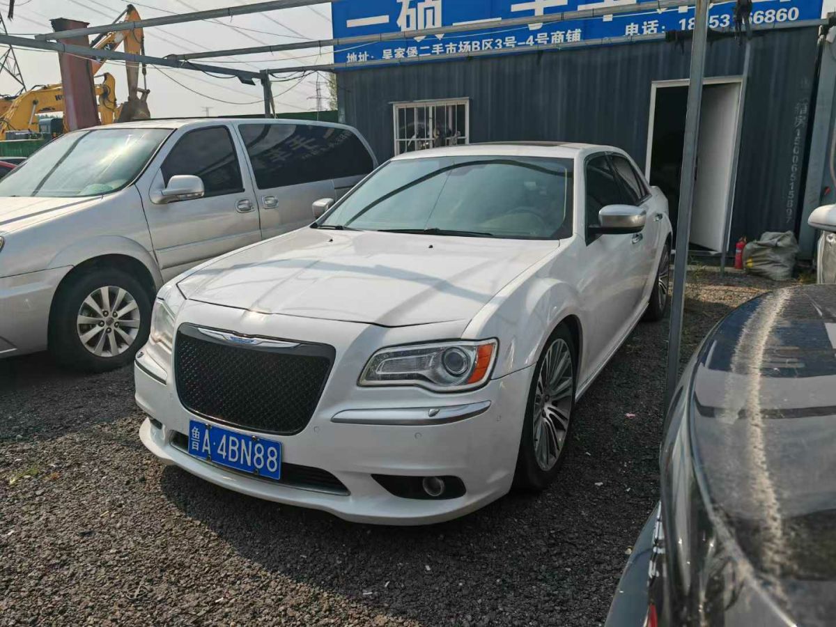 克萊斯勒 300C  2013款 3.6L 尊崇版圖片