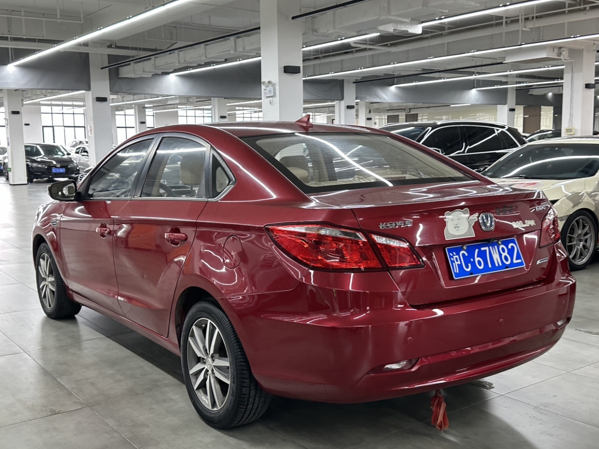 長安 逸動  2014款 1.6L 自動豪華型圖片