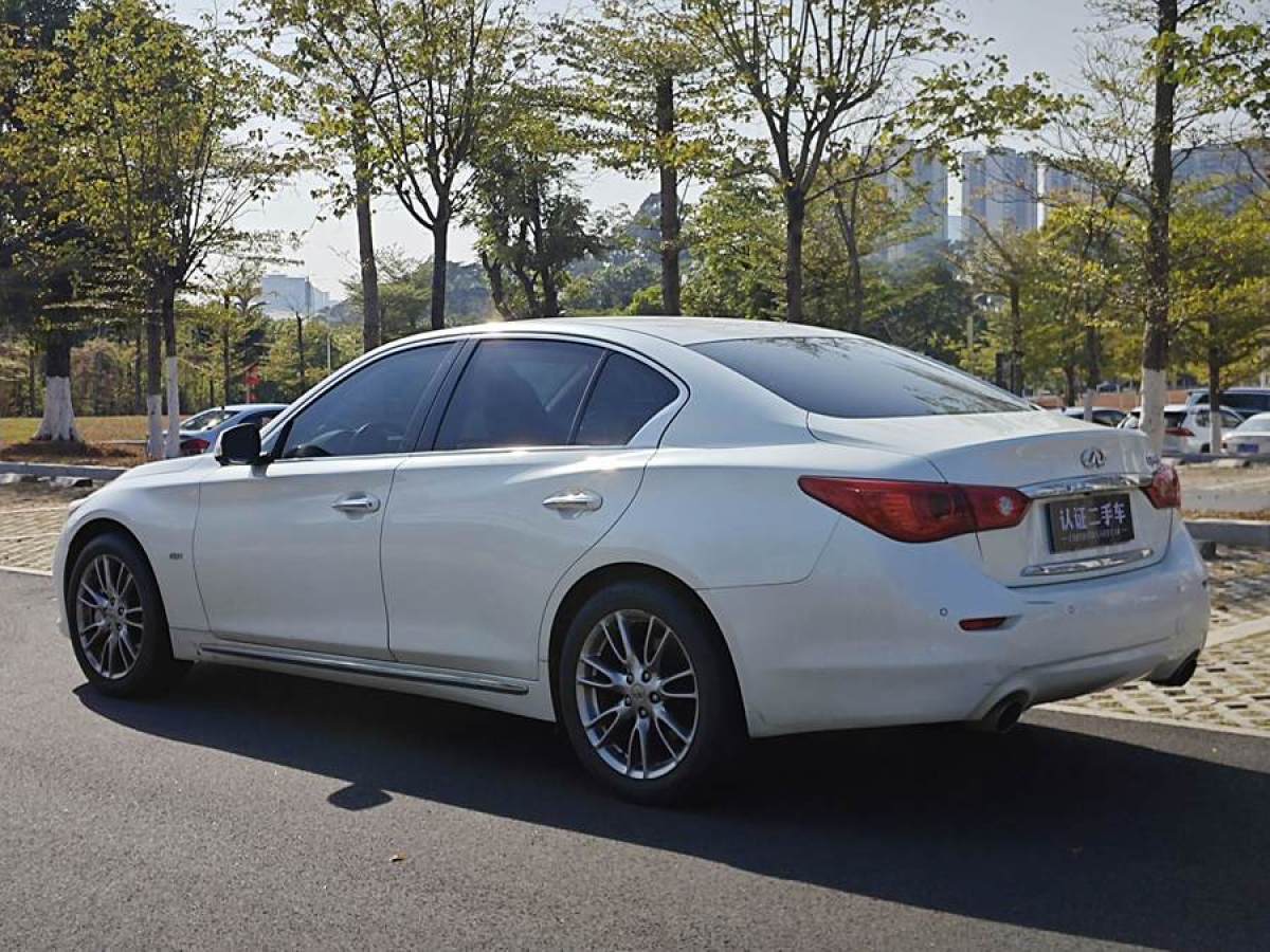 英菲尼迪 Q50L  2016款 2.0T 悅享版圖片