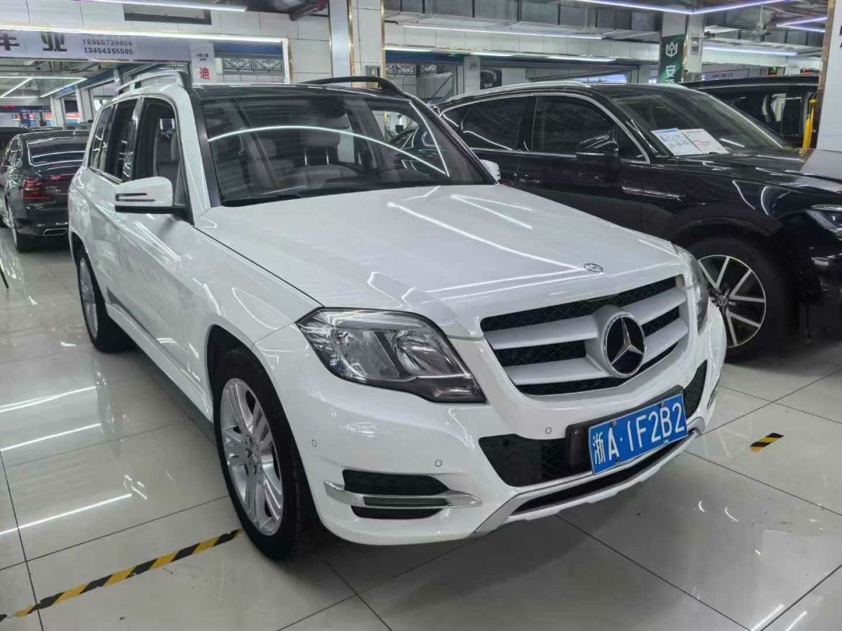 奔馳 奔馳GLK級  2014款 GLK 260 4MATIC 動感型圖片