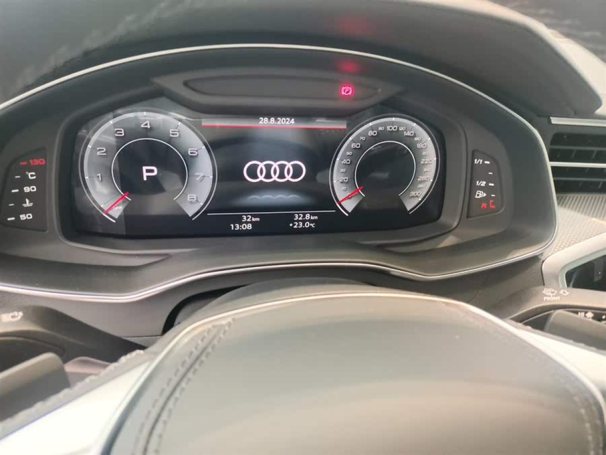 奧迪 奧迪A6L  2024款 45 TFSI 臻選動感型圖片