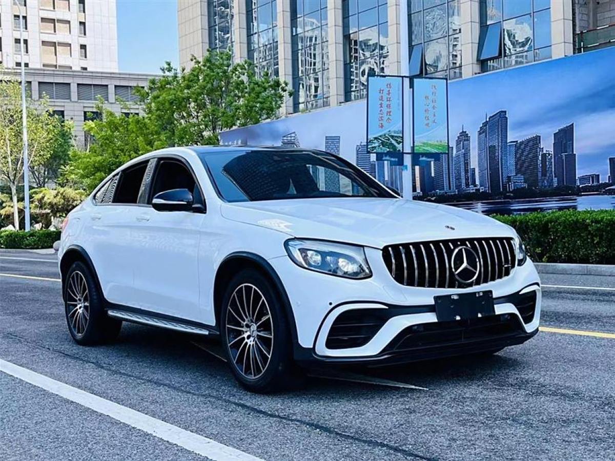 2019年3月奔馳 奔馳GLC轎跑 AMG  2017款 AMG GLC 43 4MATIC 轎跑SUV