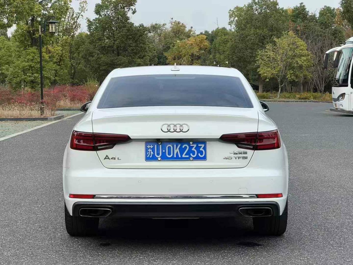 奧迪 奧迪A4L  2019款 35 TFSI 進(jìn)取型 國V圖片