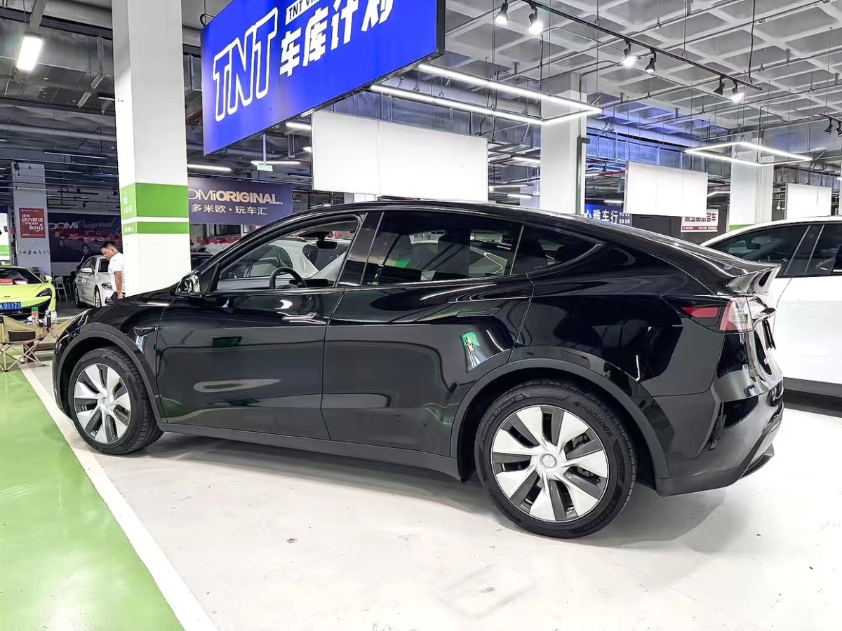 特斯拉 Model 3  2023款 后輪驅動版圖片