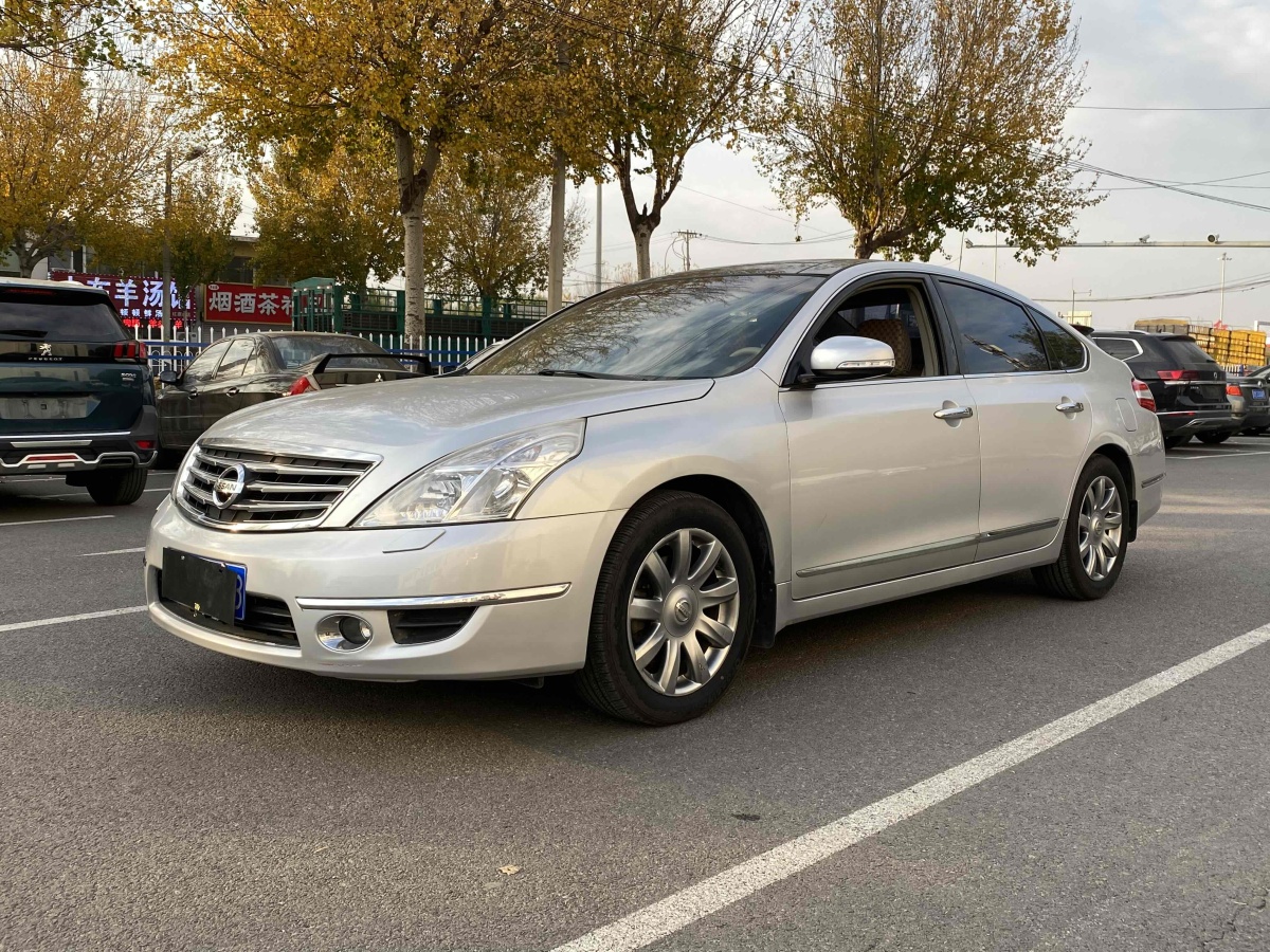 日產(chǎn) 天籟  2008款 公爵 2.5L XV尊雅版圖片