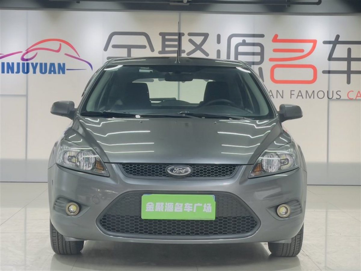 福特 福克斯  2013款 两厢经典 1.8L 自动百万纪念版图片