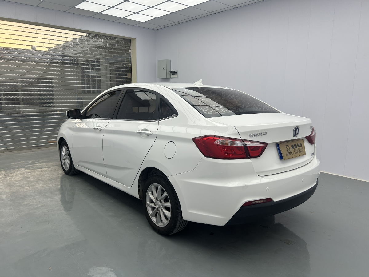 長(zhǎng)安 悅翔V7  2016款 1.6L 自動(dòng)樂(lè)享型 國(guó)IV圖片