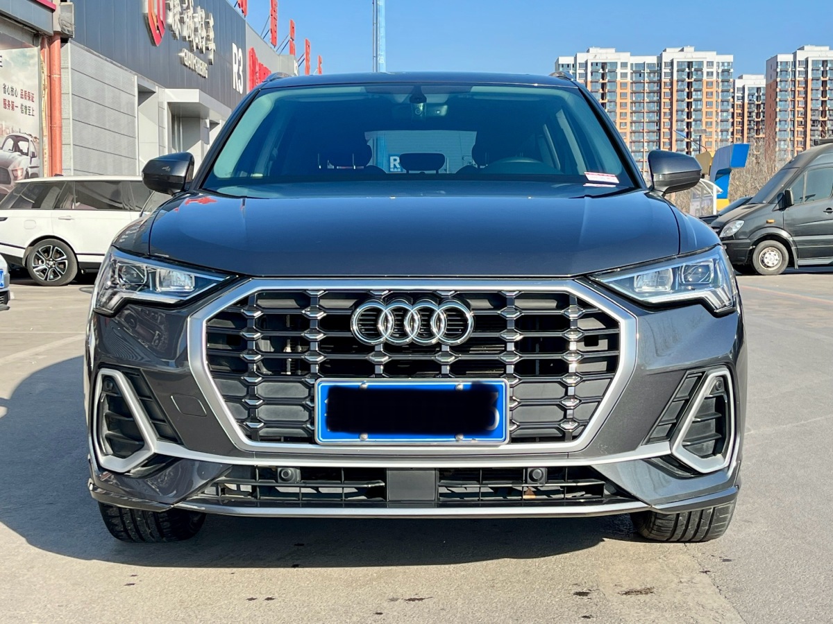 奧迪 奧迪Q3  2022款 35 TFSI 時(shí)尚動(dòng)感型圖片