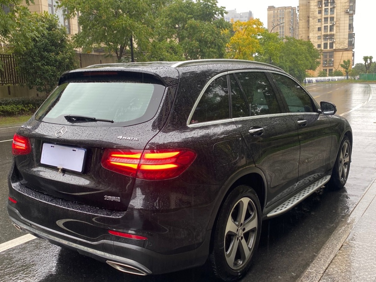 奔馳 奔馳GLC  2017款 GLC 260 4MATIC 豪華型圖片