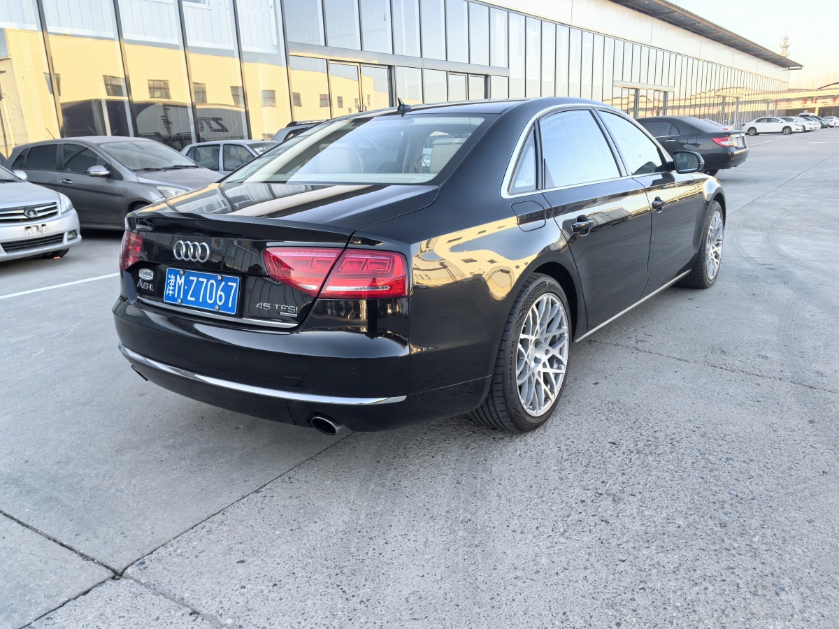 奧迪 奧迪A8  2011款 A8L 3.0 TFSI quattro豪華型(213kW)圖片