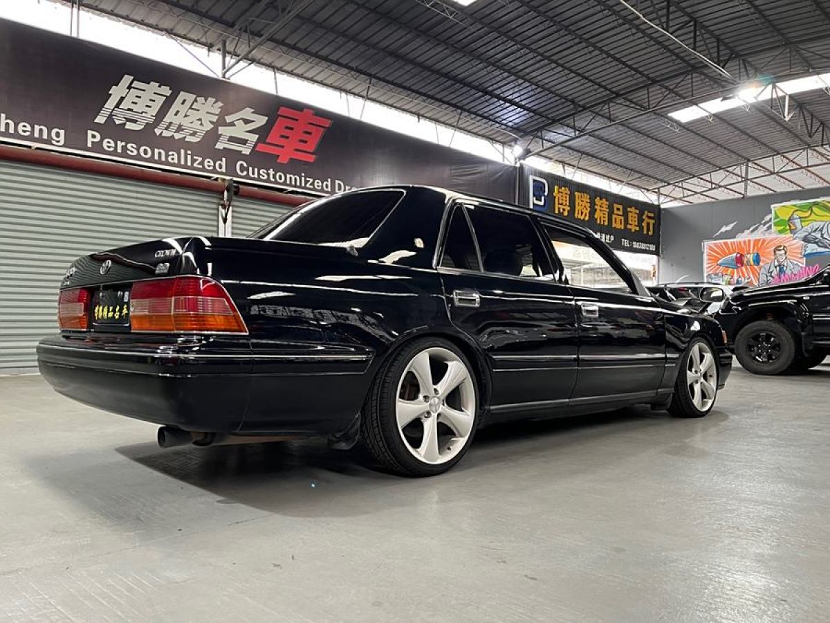 豐田 皇冠  2005款 3.0L 天窗版圖片