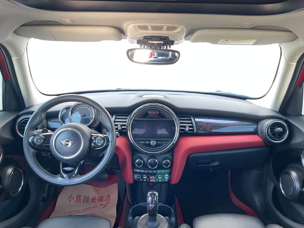 MINI MINI  2019款 2.0T COOPER S 藝術(shù)家 五門版圖片