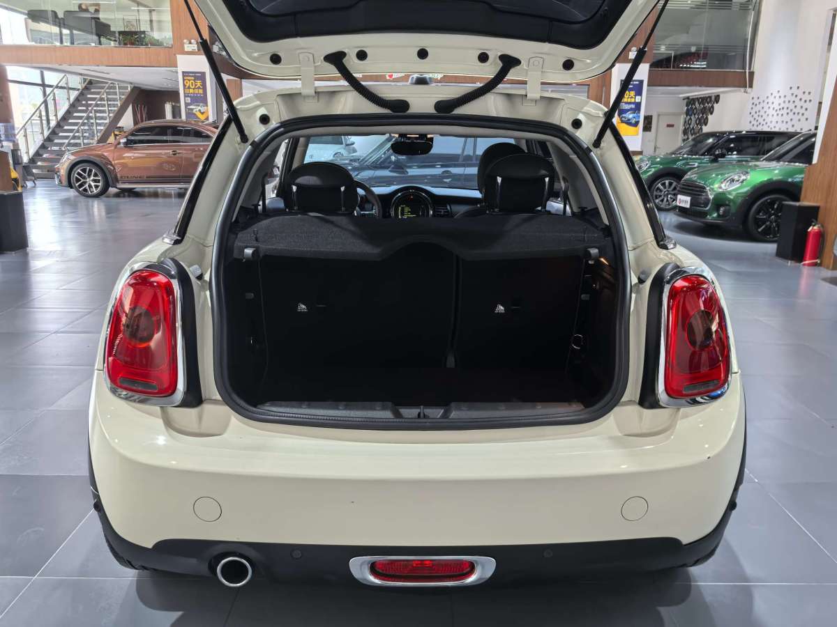 MINI MINI  2016款 1.2T ONE 先鋒派圖片