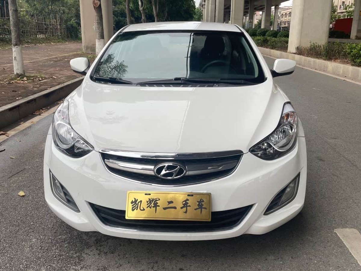 現(xiàn)代 朗動(dòng)  2015款 1.6L 自動(dòng)領(lǐng)先型圖片