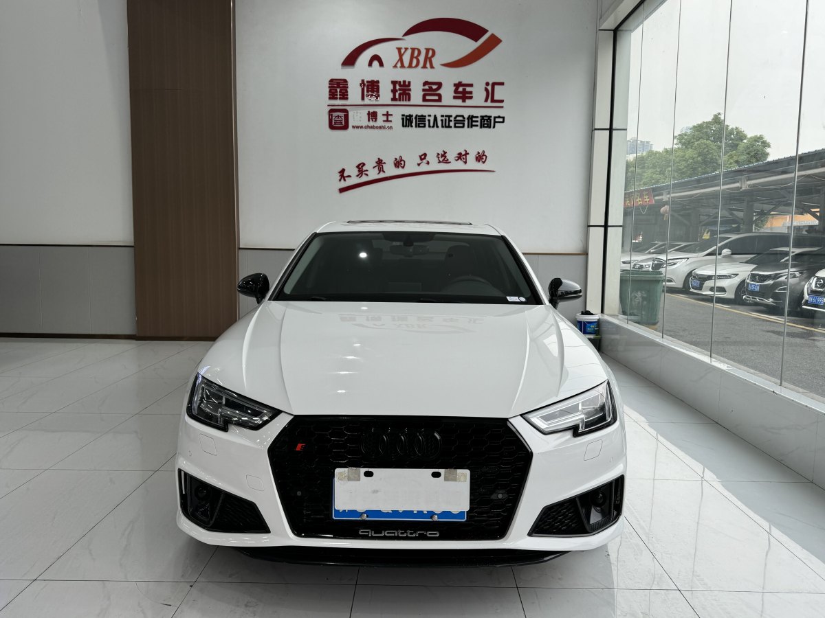 奧迪 奧迪A4L  2018款 30周年年型 45 TFSI quattro 個性運動版圖片