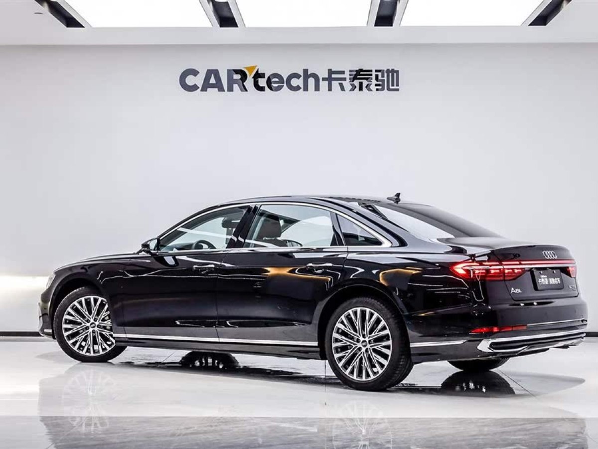 奧迪 奧迪A8  2024款 A8L 50 TFSI quattro 尊享型圖片