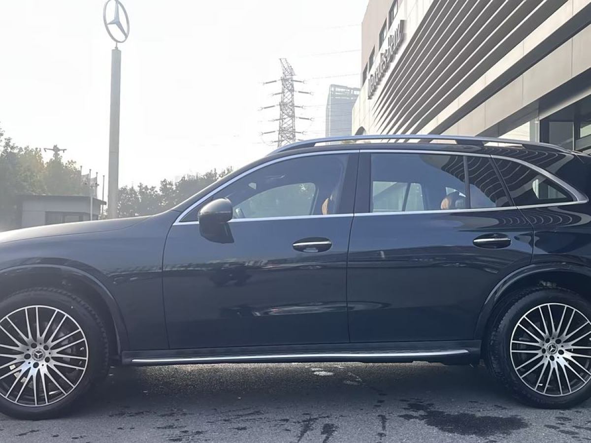 奔馳 奔馳GLC  2024款 GLC 300 L 4MATIC 豪華型 7座圖片