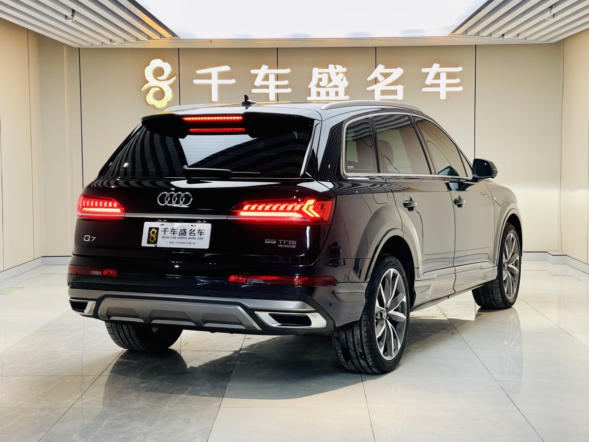 奧迪 奧迪Q7  2024款 55 TFSI quattro S line運動型圖片