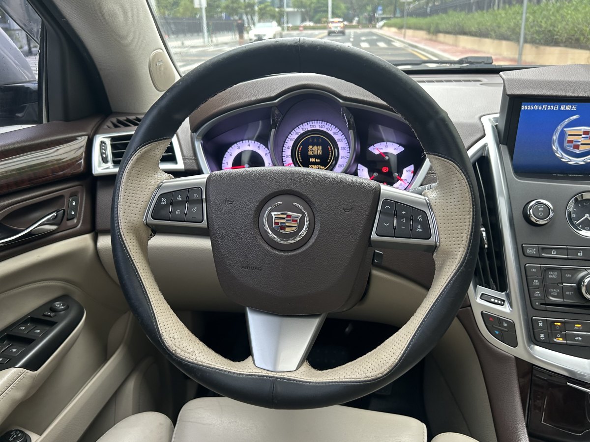 凱迪拉克 SRX  2012款 3.0L 領(lǐng)先型圖片