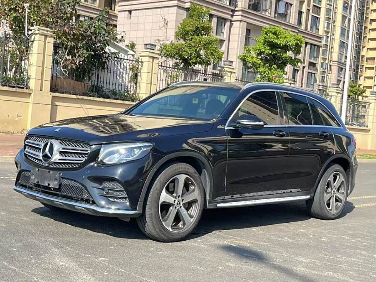 2017年3月奔馳 奔馳GLC  2017款 GLC 260 4MATIC 豪華型