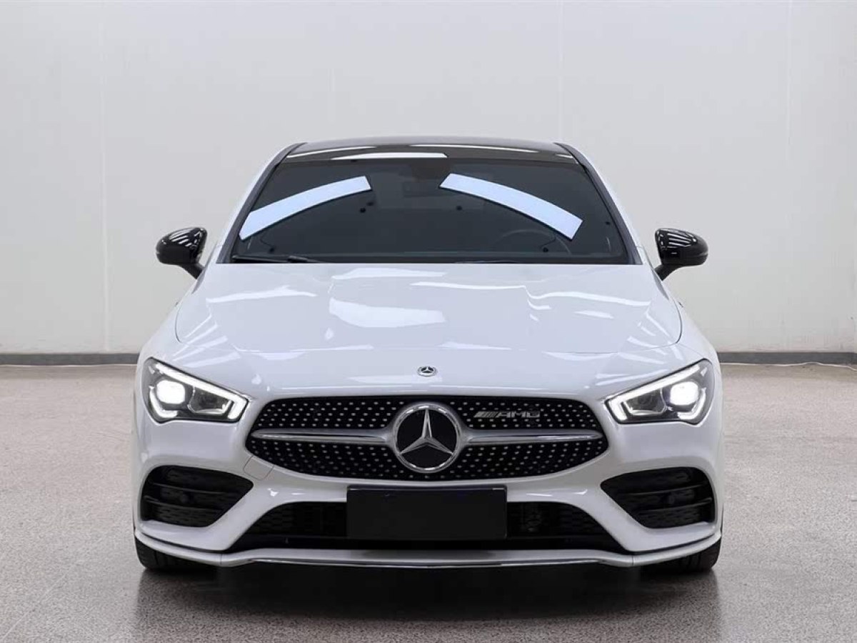 奔馳 奔馳CLA級(jí)  2022款 改款 CLA 200圖片