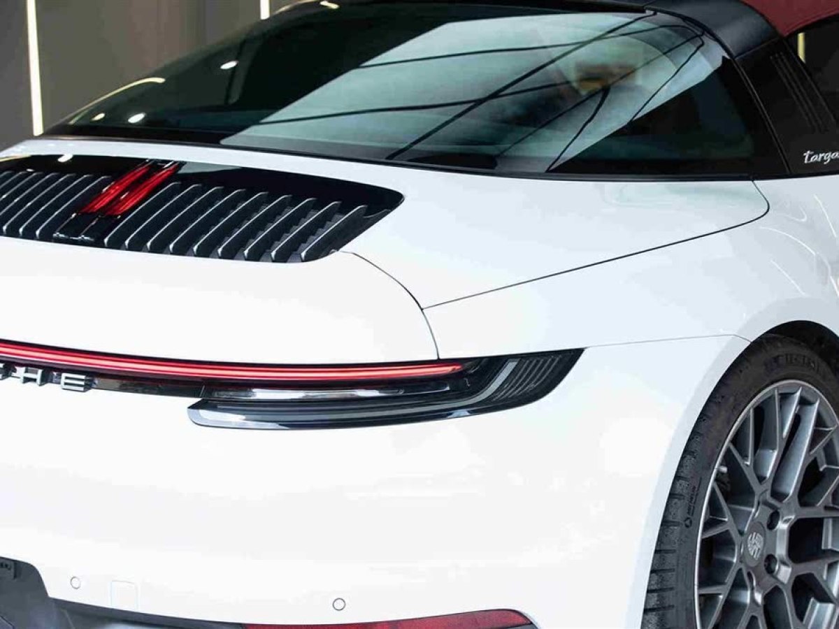 保時(shí)捷 911  2023款 Targa 4 3.0T圖片