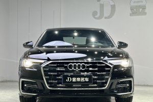 奥迪A6L 奥迪 改款 45 TFSI quattro 臻选动感型