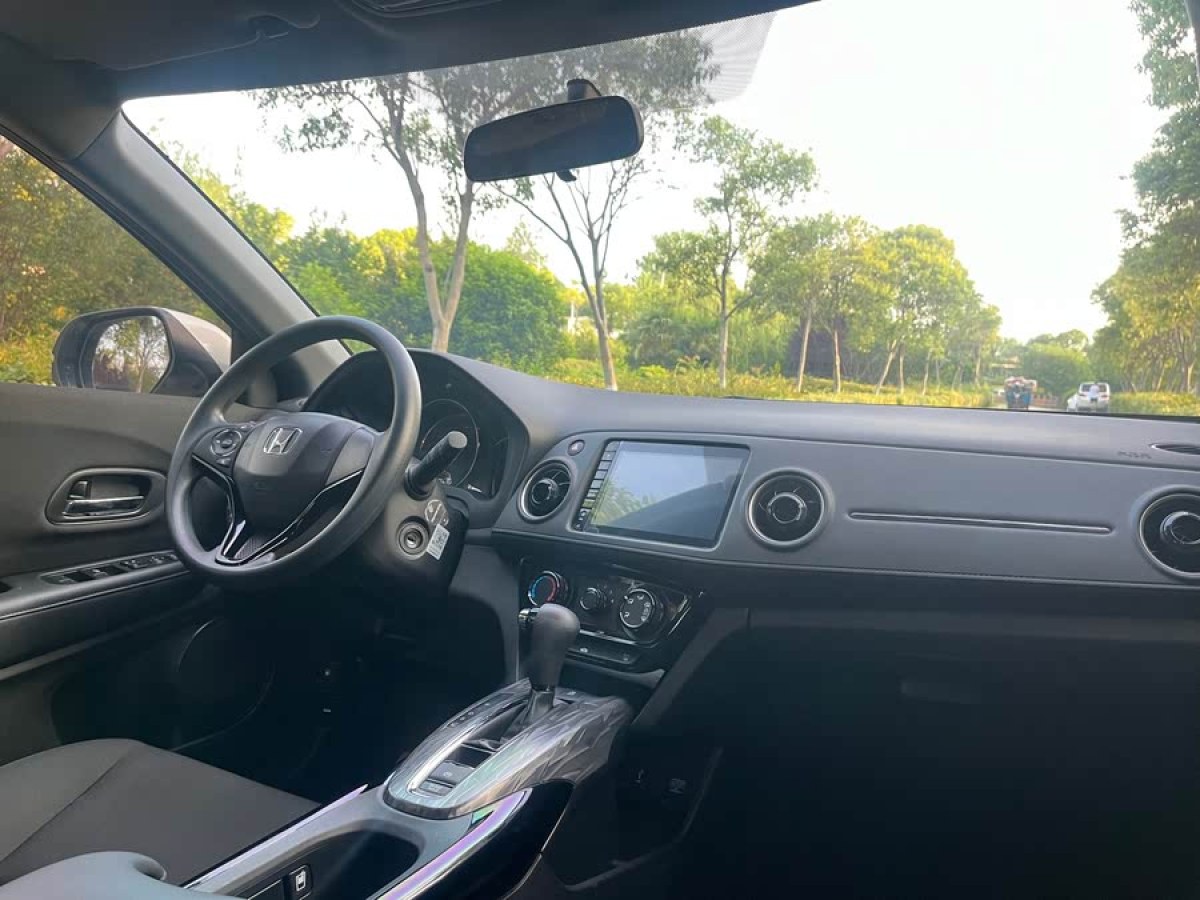 本田 XR-V  2021款 1.5L CVT經(jīng)典版圖片