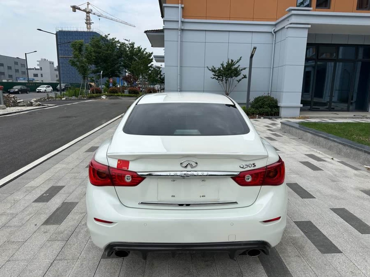 英菲尼迪 Q50L  2016款 2.0T 悅享版圖片