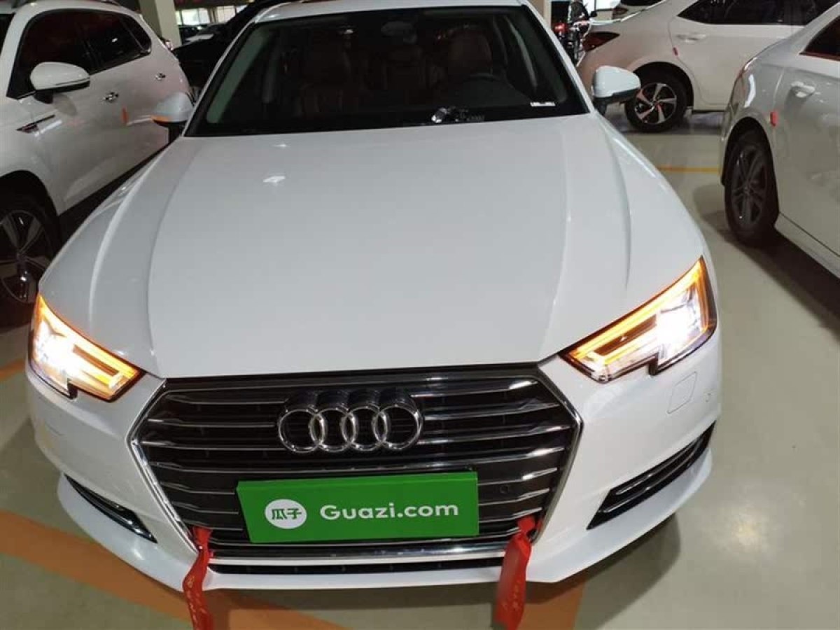 奧迪 奧迪A4L  2018款 30周年年型 40 TFSI 進取型圖片