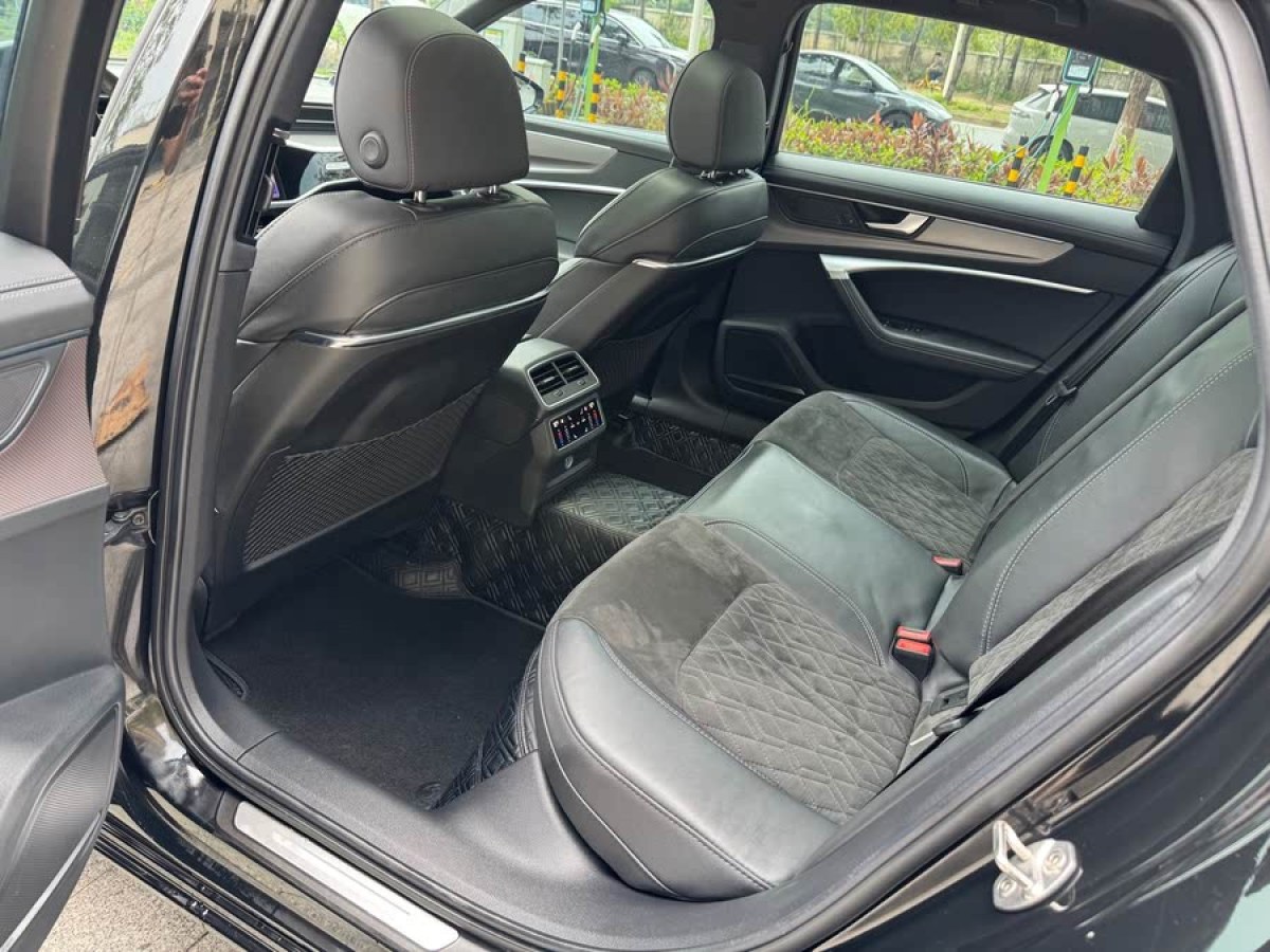 奧迪 奧迪A6L  2022款 55 TFSI quattro 尊享動感型圖片