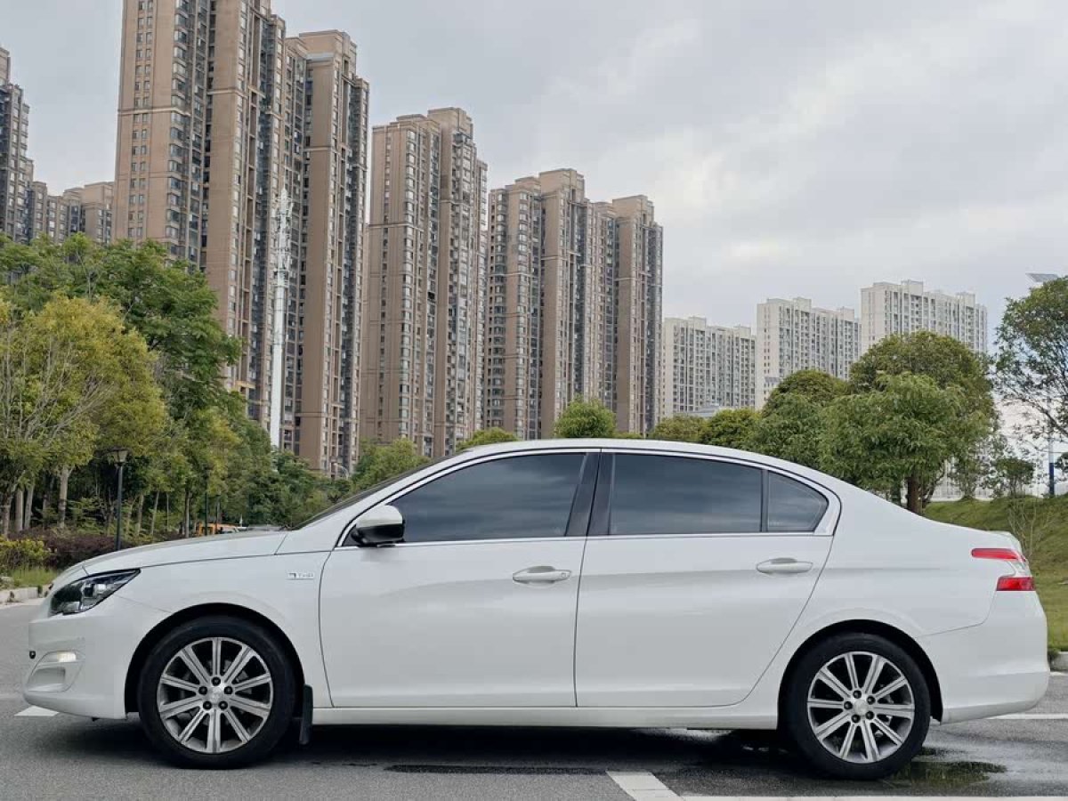 標致 408  2015款 1.2T 自動豪華版圖片