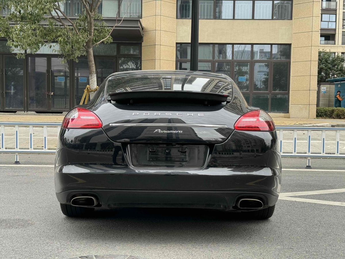 2013年1月保時(shí)捷 Panamera  2010款 Panamera 3.6L