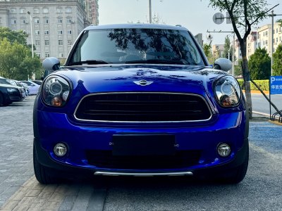 2016年12月 MINI COUNTRYMAN 1.6T COOPER ALL4 Fun装备控图片