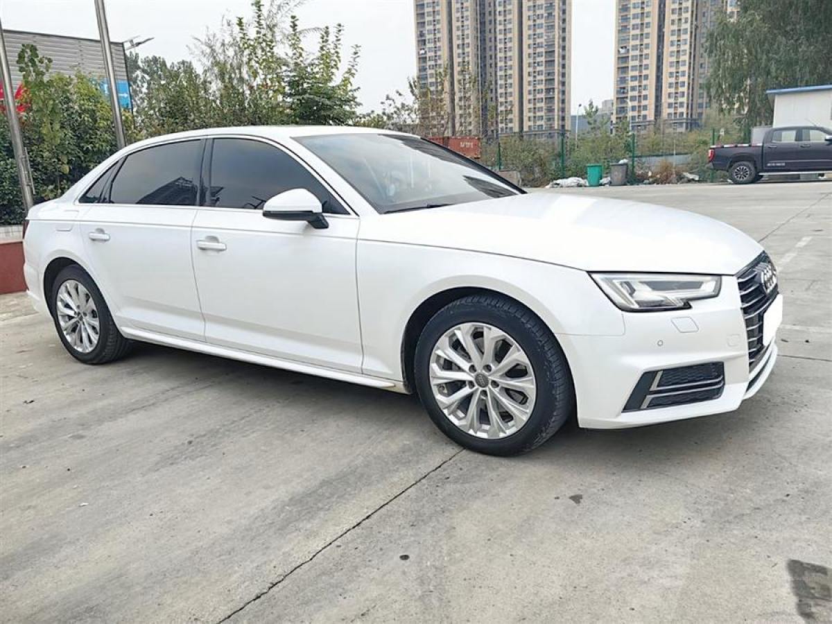 奧迪 奧迪A4L  2019款 40 TFSI 進取型 國VI圖片