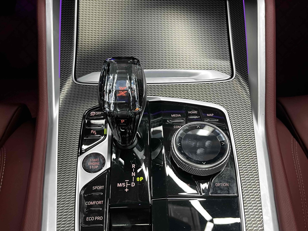 2023年3月宝马 宝马X6  2022款 改款二 xDrive40i M运动套装