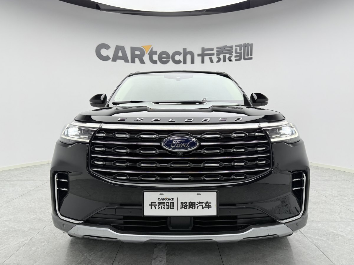 2022年9月福特 探險(xiǎn)者  2023款 EcoBoost 285 四驅(qū)鈦金版 6座