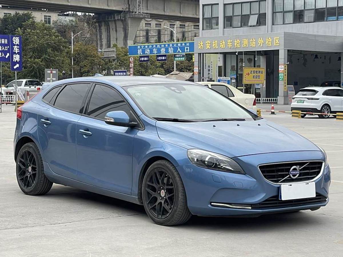 沃爾沃 V40  2015款 1.6T 智逸版圖片