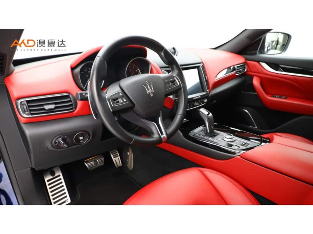 瑪莎拉蒂 Levante  2020款 3.0T 標(biāo)準(zhǔn)版圖片