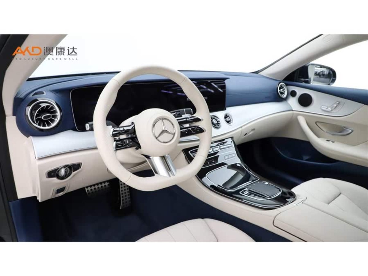 奔馳 奔馳E級(jí)  2023款 改款 E 260 轎跑車圖片