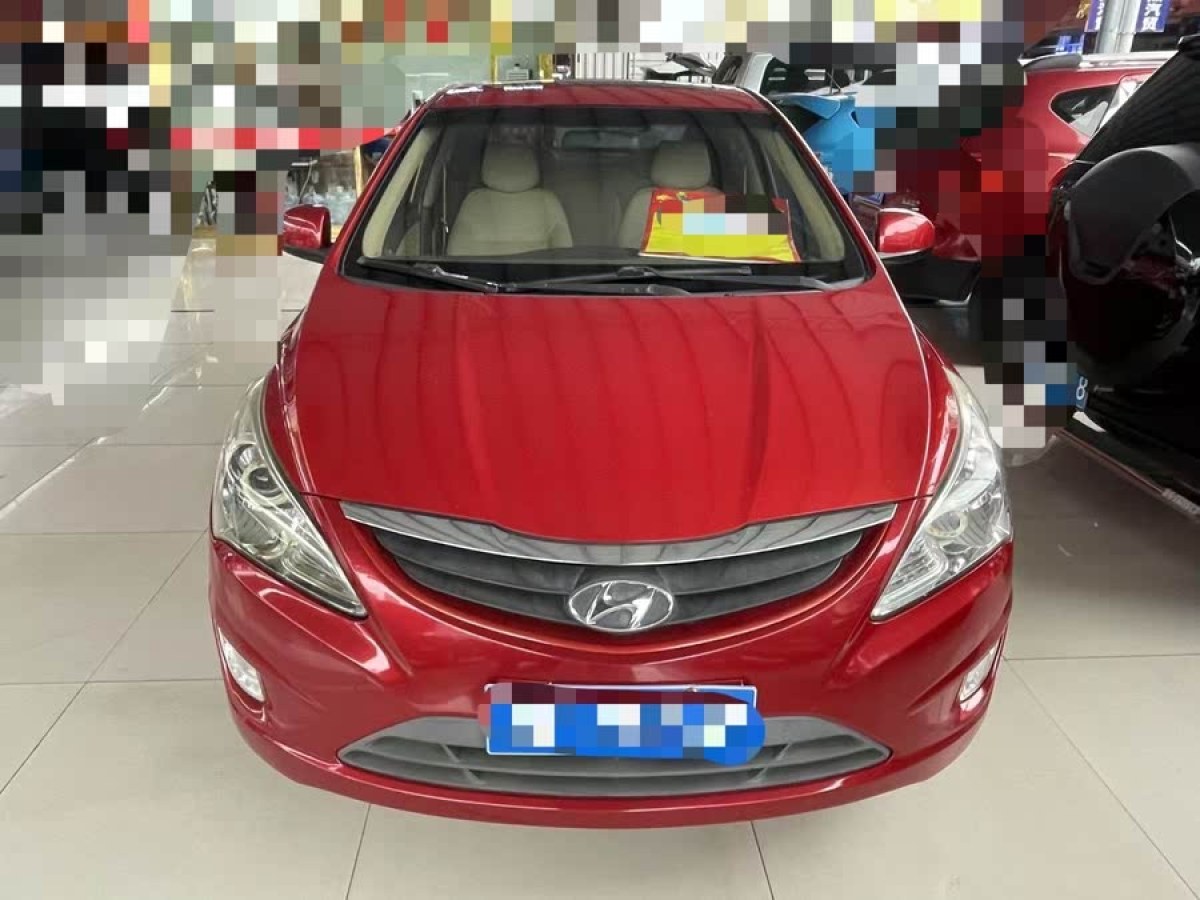 現(xiàn)代 瑞納  2010款 三廂 1.4L 自動時尚型GT圖片