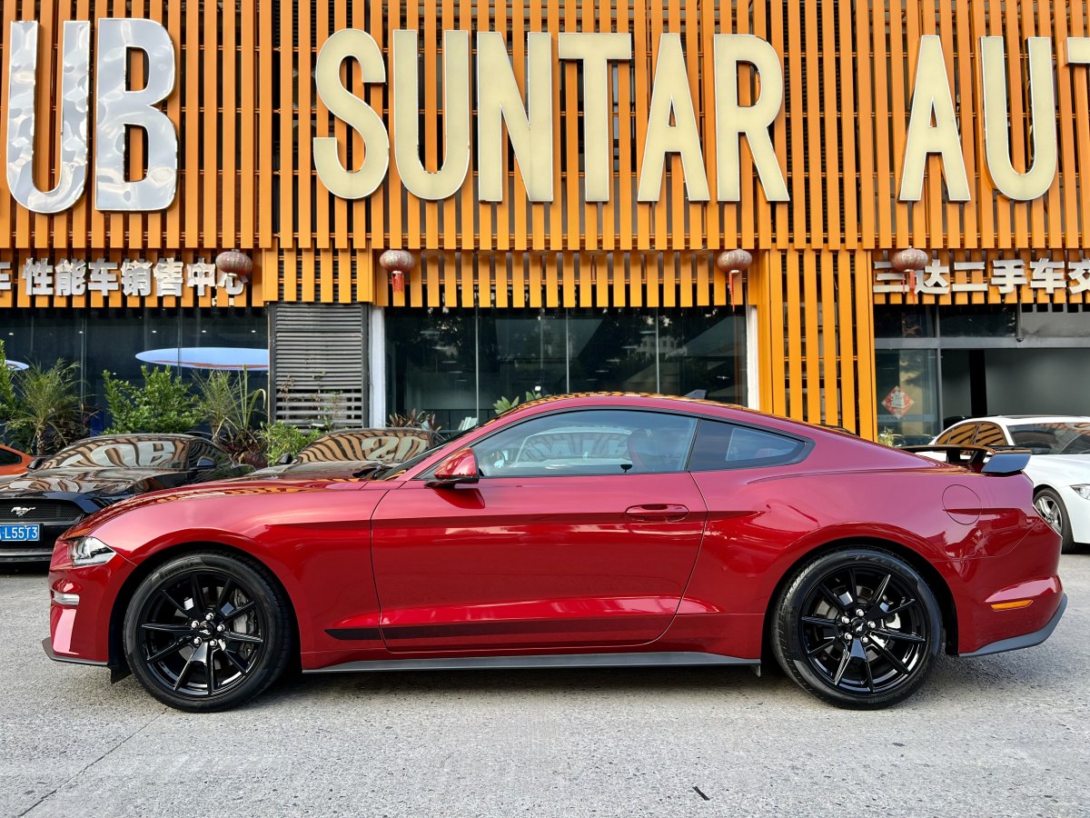 2023年1月福特 Mustang  2021款 2.3L EcoBoost 黑曜魅影特別版