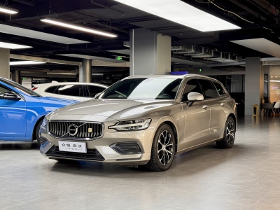 2021年10月 沃尔沃 V60(进口) B4 智逸豪华版图片