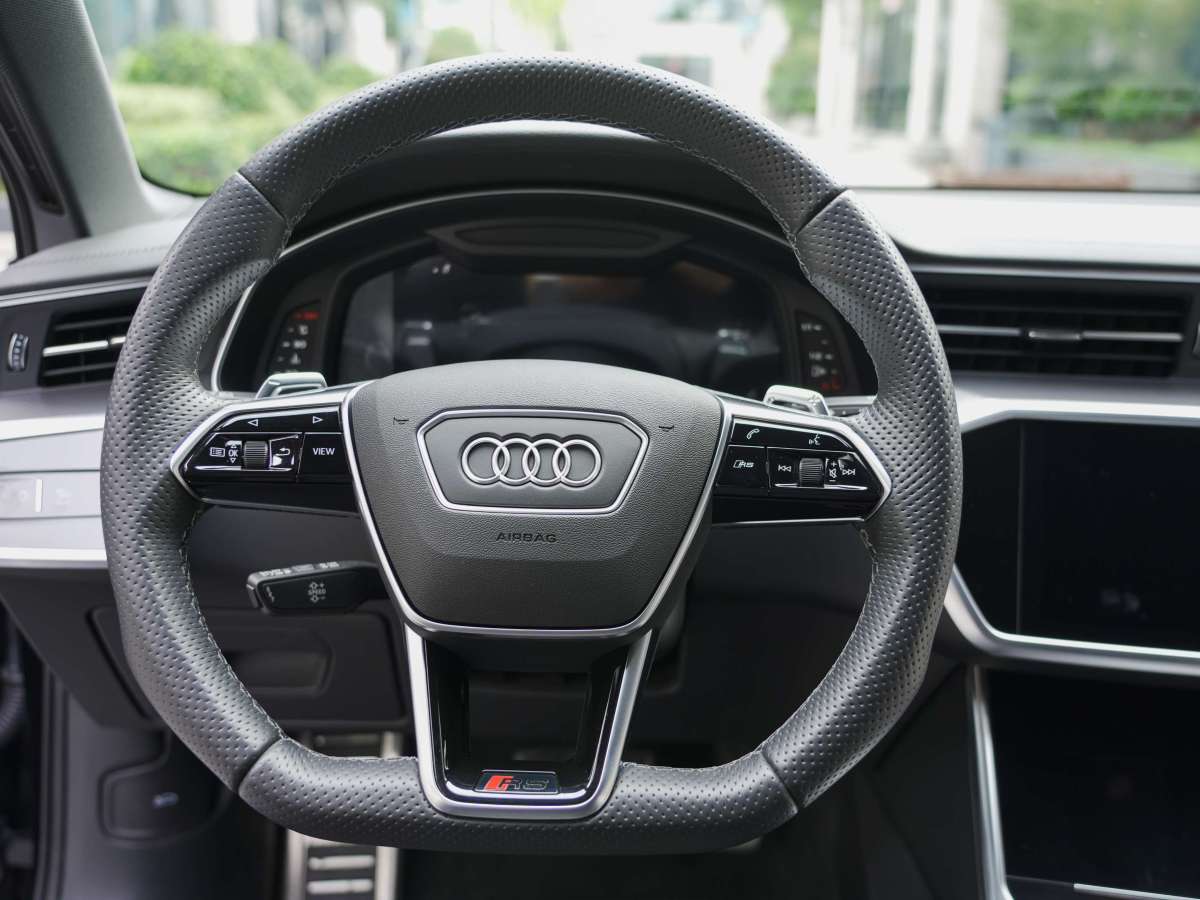 奧迪 奧迪RS 6  2024款 RS 6 4.0T Avant performance圖片