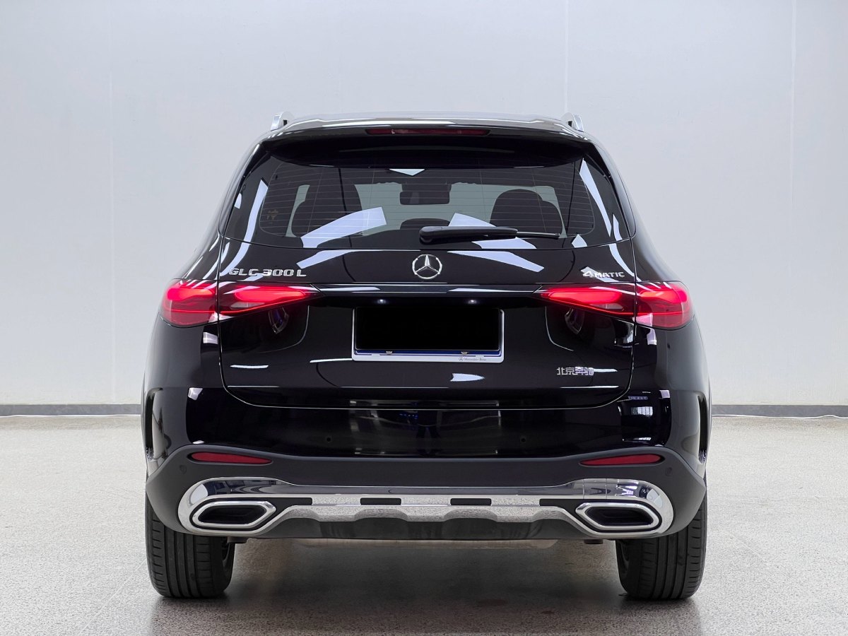 奔驰 奔驰GLC  2023款 改款 GLC 300 L 4MATIC 动感型 5座图片