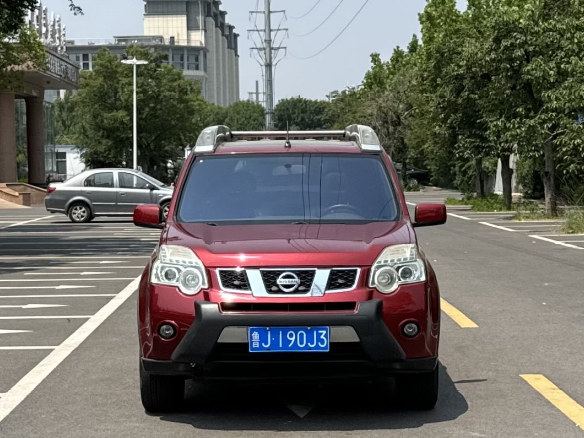 日產(chǎn) 奇駿  2012款 2.5L CVT豪華版 4WD圖片