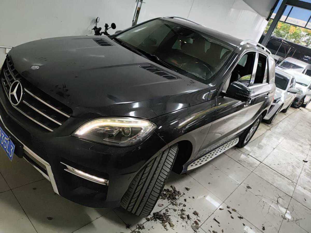 2015年1月奔馳 奔馳M級  2014款 ML 320 4MATIC