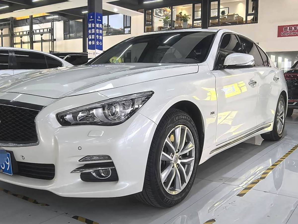 英菲尼迪 Q50L  2015款 2.0T 悅享版圖片